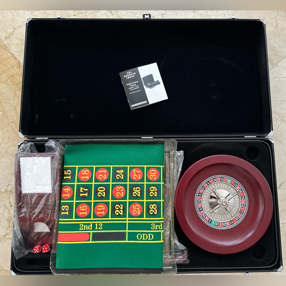 Sharper Image - “Vegas Casino Action” Poker Roulette, Texas Hold 'Em -BRAND NEW